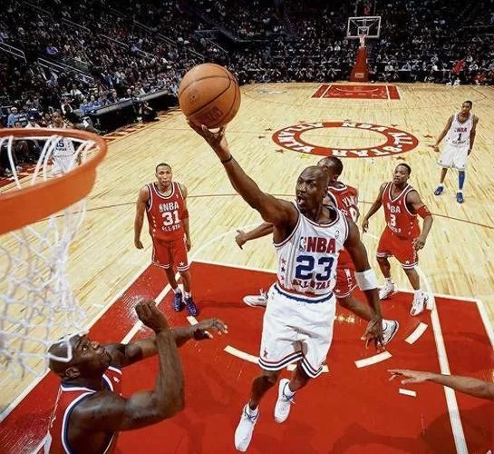 还记得NBA2003吗？高清下载地址分享给你！
