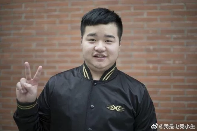 电竞选手万坤：那些年，他与LPL赛场的故事