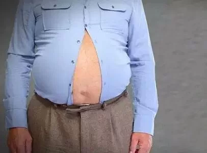 啤酒肚的元凶：啤酒还是可乐？看完你就明白了！