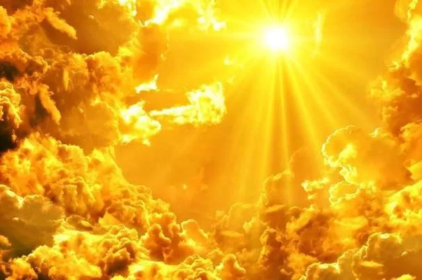 金色光芒Golden Light：歌曲背后的故事与创作灵感