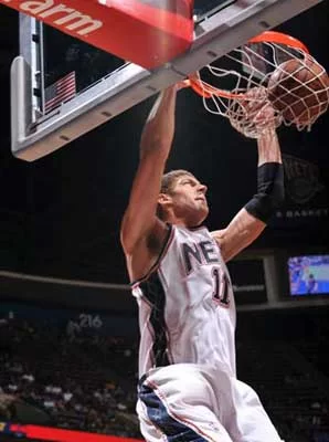 布鲁克洛佩兹：从新秀到冠军，他的篮球之路