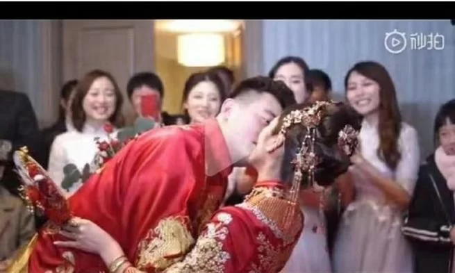网曝CPF婚礼视频，粉丝自发组织太有爱