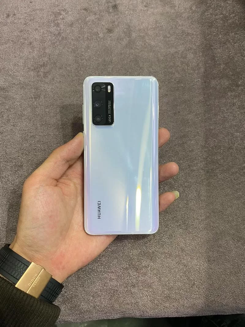 华为P40多少钱一台？不同配置价格大揭秘