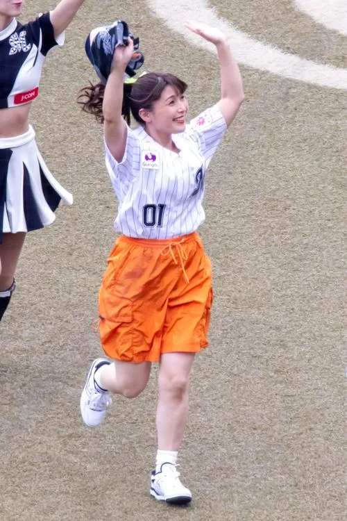 新田惠海下海事件最新进展：粉丝们都在等真相