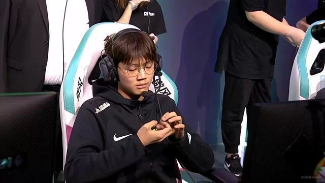 乐言加入VG战队！IG打野转会内幕大揭秘