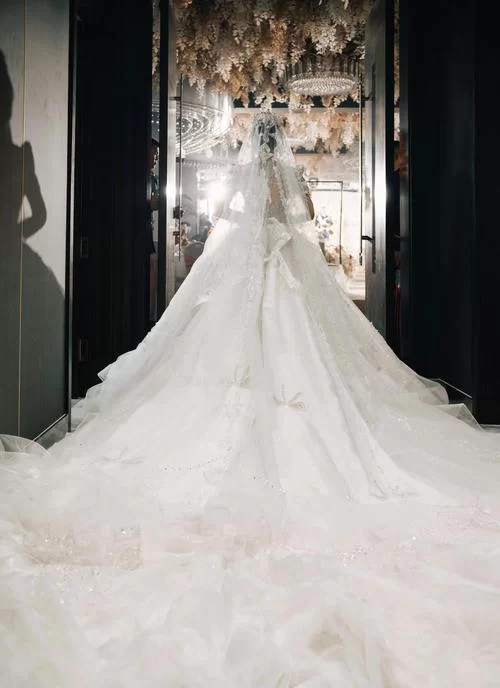 英之恋:你的专属婚纱摄影定制服务 英之恋:你的专属婚纱摄影定制服务