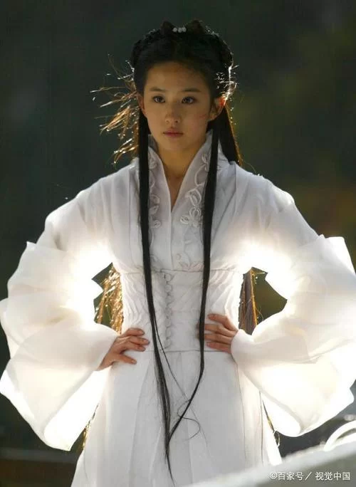 回顾刘诗诗天龙八部代言！气质清冷宛若仙女