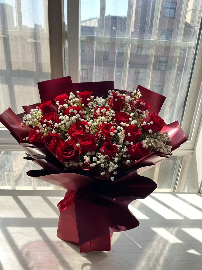 百万玫瑰的宠爱:CF孙亦文是如何成为女神的? 百万玫瑰的宠爱:CF孙亦文是如何成为女神的?