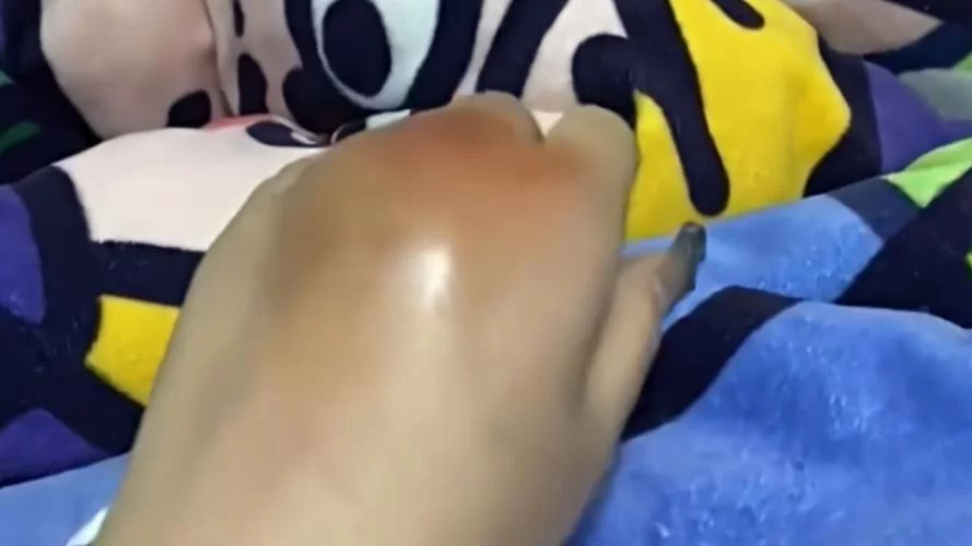 为什么摸铁架后手上会有怪味？蚂蚁庄园今日答案揭晓！