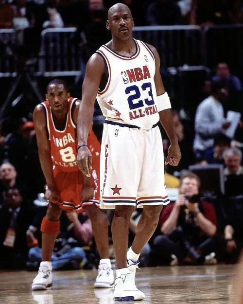 回顾2003年NBA选秀：詹姆斯等巨星的崛起之路