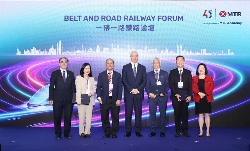 铁路在线论坛：分享铁路资讯，探讨铁路文化的聚集地