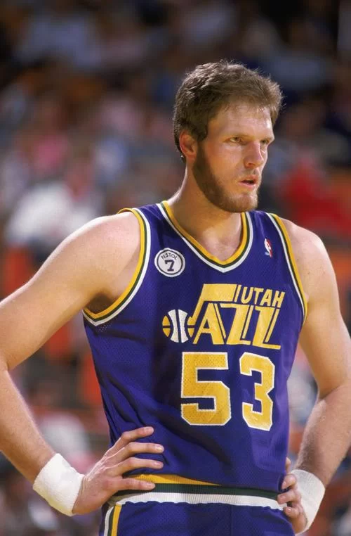 马克伊顿：72顺位新秀逆袭，缔造NBA盖帽神话