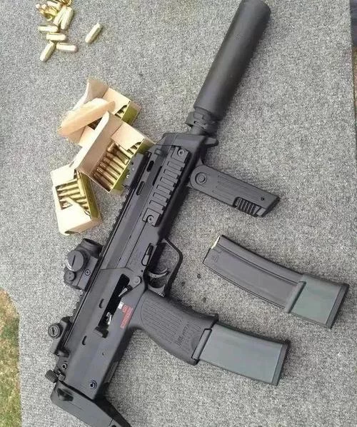 MP7冲锋枪深度解析：性能、特点及市场表现大揭秘