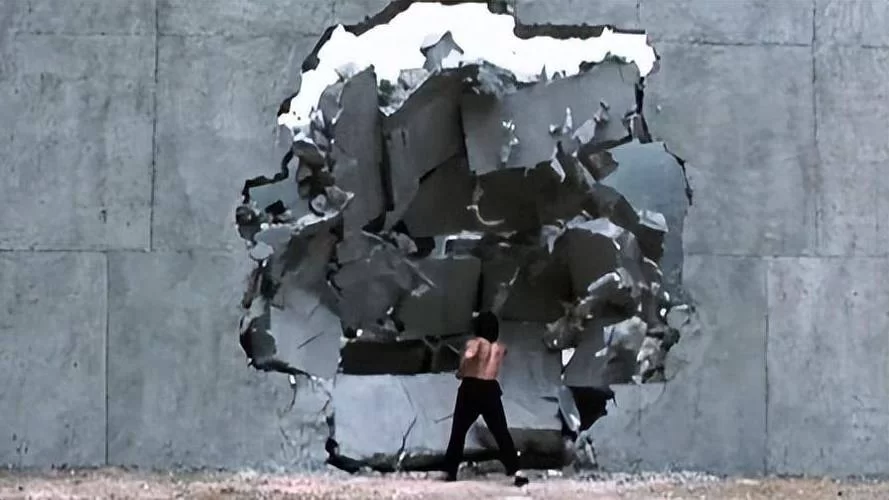 你相信超级穿墙术吗？超能力的真相大揭秘