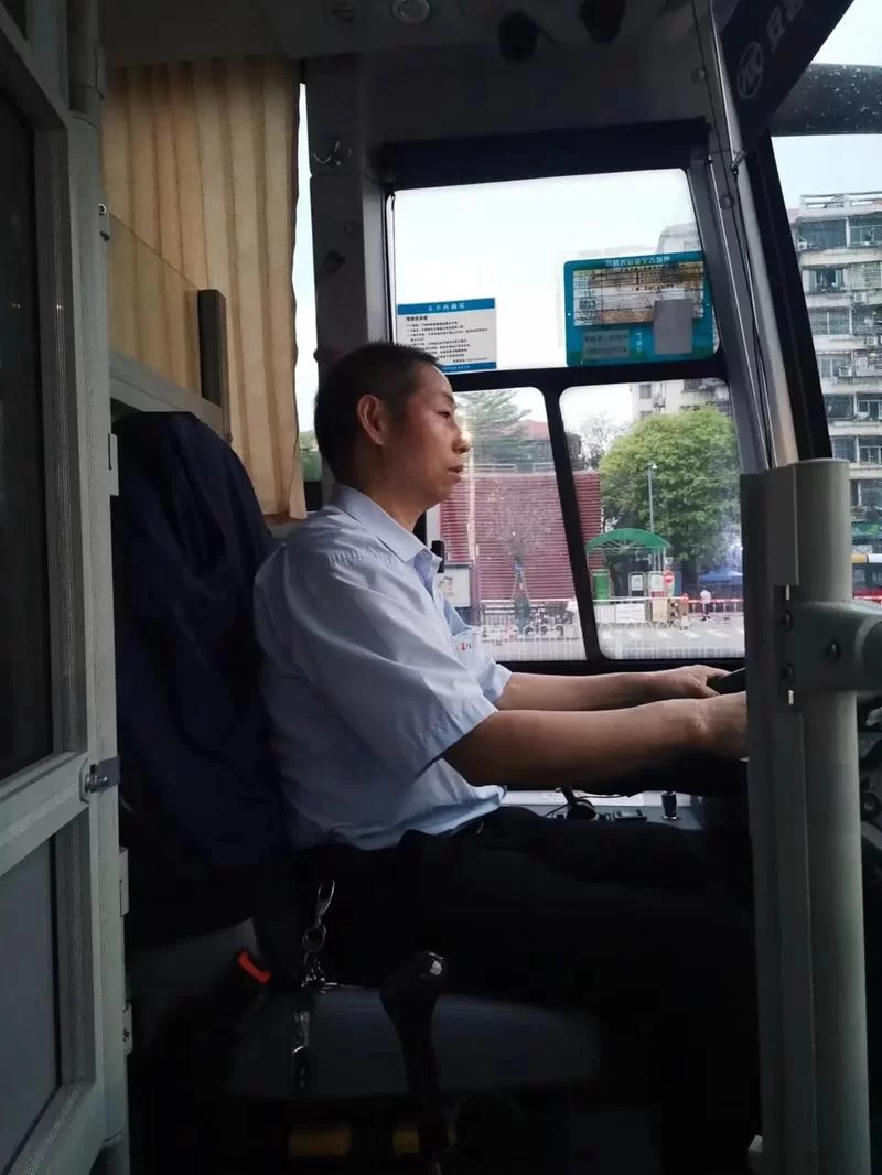 想体验巴士司机？巴士模拟游戏带你感受城市生活！