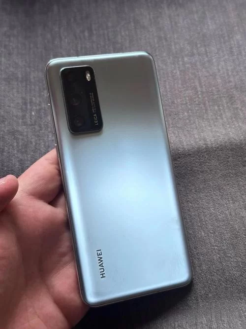 想买华为P40？各个版本价格及性价比深度解析