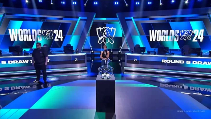 LOL抽签仪式：精彩瞬间回顾，赛程安排抢先看！