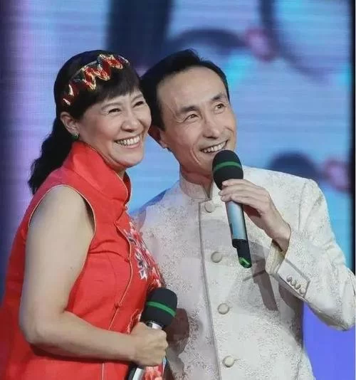 巩汉林评价吴亦凡造型：致敬经典？还是巧合？