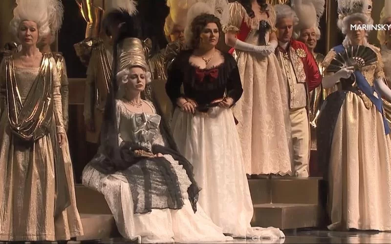 黑桃皇后：一部歌剧，一段传奇，一个不为人知的秘密