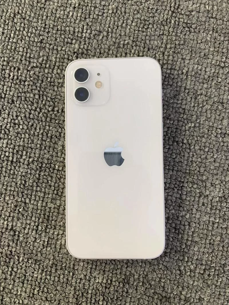 想买iPhone12？各个平台价格大比拼，帮你省钱！
