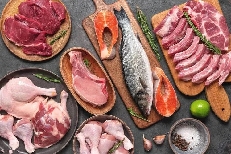 日常生活中，哪种肉类属于我们通常所说的白肉？