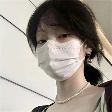 想要好看的冷酷女生头像？这几种风格超吸睛！