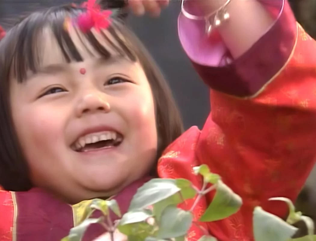 红楼梦英莲扮演者是谁？哪个版本的演绎最经典？