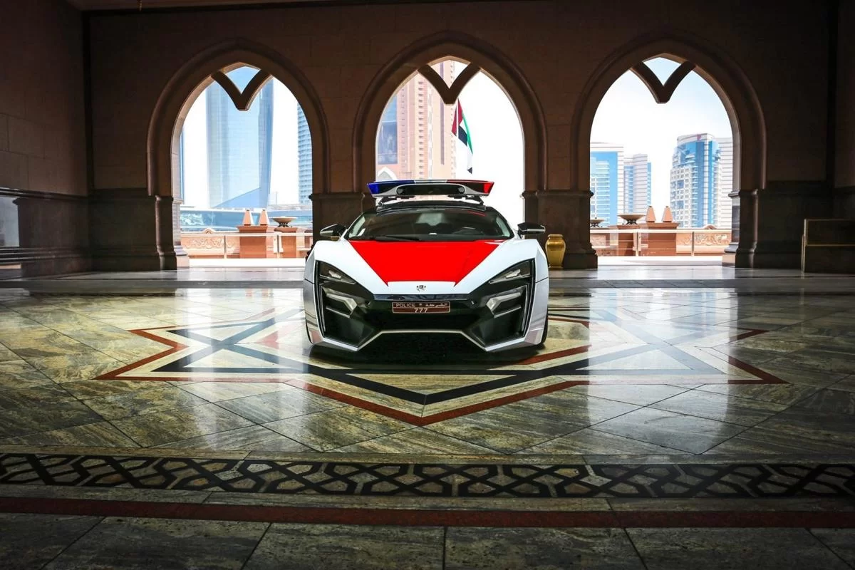 速度与激情里的Lykan Hypersport，现实中有多牛？