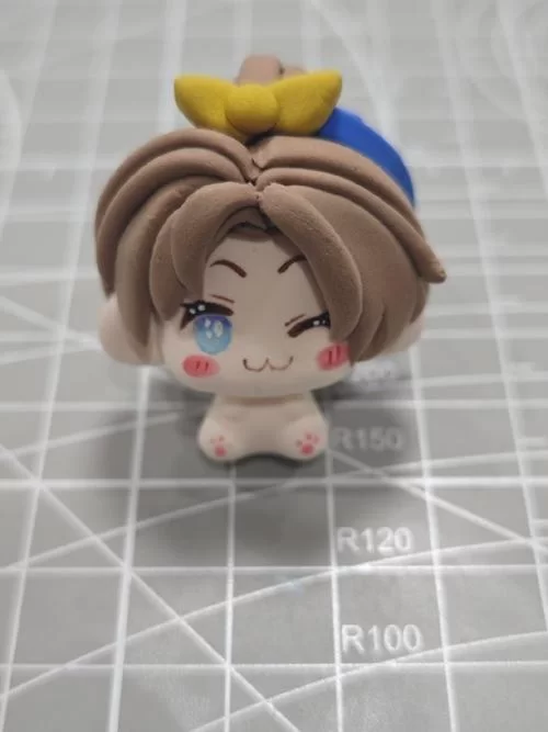 手机上可以捏娃娃的游戏，随时随地想捏就捏！