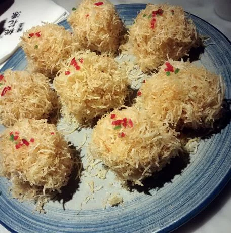 金丝虾球怎么炸才酥脆？掌握这几步，新手也能做！