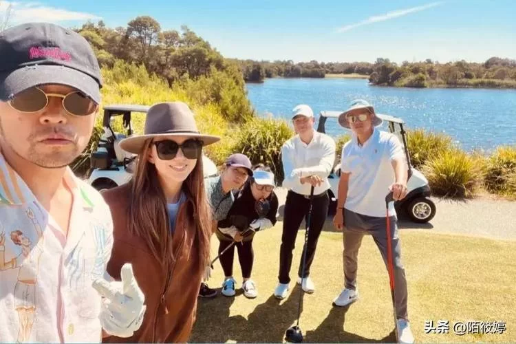 震惊！姿态家庭背景竟然如此的令人羡慕！