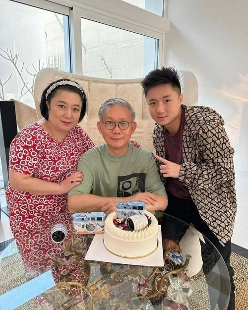 钟培生家庭背景大公开！原来他家这么有来头！