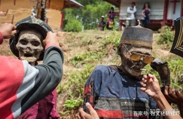 赶尸人真的存在吗？看完这篇你就全明白了！