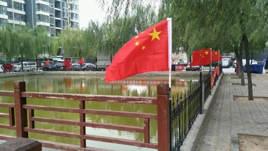 燕赵晚报电子版下载，随时随地看新闻！