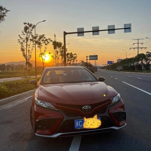 羡慕！他开邻居的Toyota追日落，是啥样的体验？