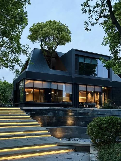 淑女别墅设计风格：优雅与现代的完美碰撞