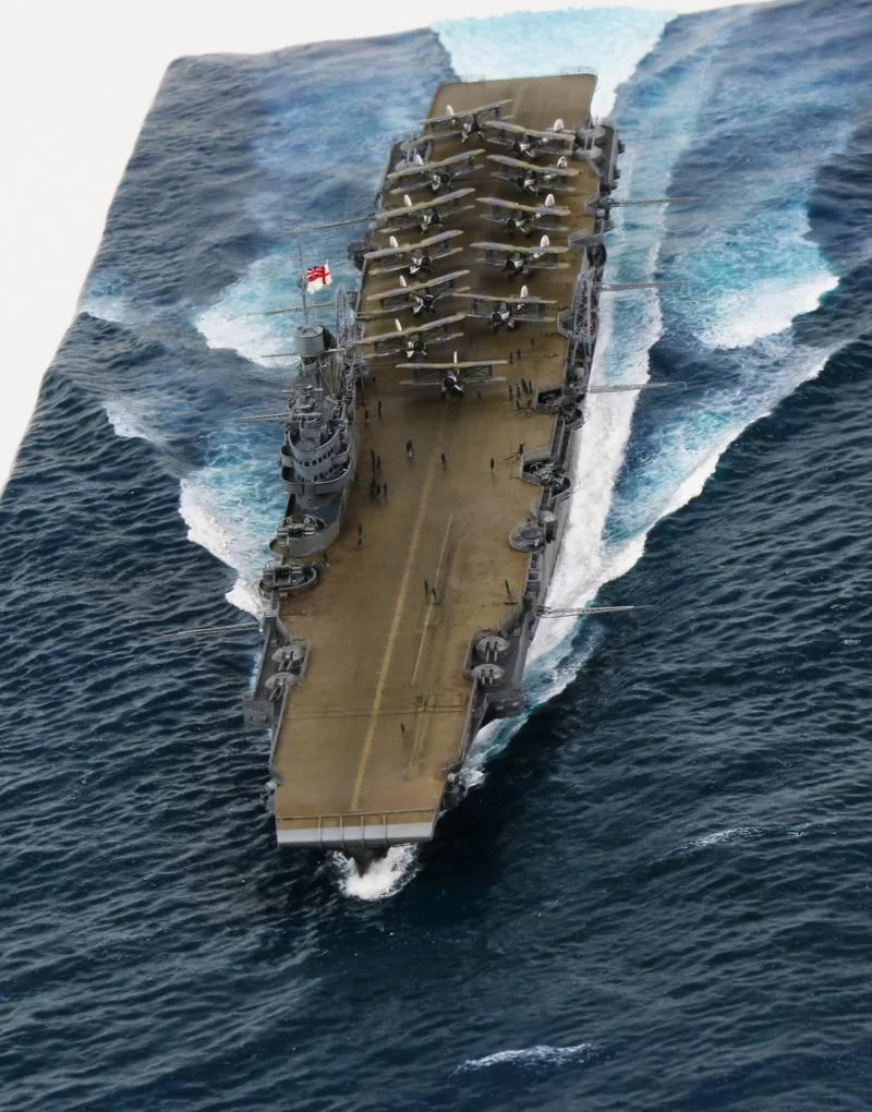 深入了解光辉级航空母舰：设计、建造与服役历程