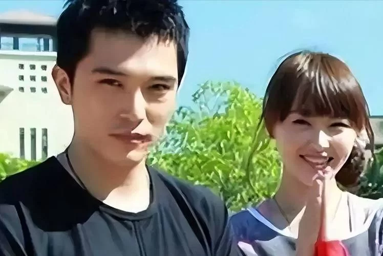 深扒唐嫣邱泽合作过的电视剧，揭秘两人荧幕情侣的精彩瞬间