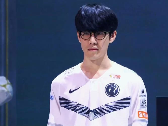 热血沸腾！TheShy回归IG，带你回顾IG战队经典比赛瞬间