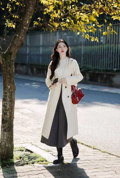 爱衣的花园:分享时尚穿搭技巧,让你在人群中脱颖而出 爱衣的花园:分享时尚穿搭技巧,让你在人群中脱颖而出