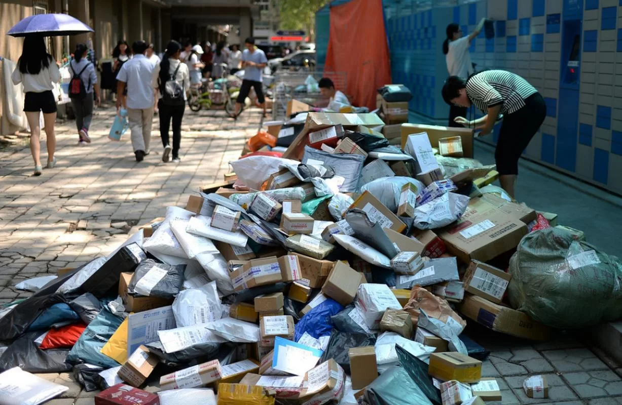 物品离奇失踪！快递包裹不知所踪，我的钱去哪儿了？