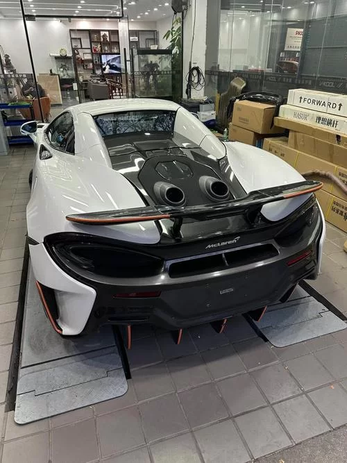 王牌竞速迈凯伦600LT:平民玩家的竞速神器? 王牌竞速迈凯伦600LT:平民玩家的竞速神器?