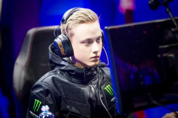 电竞圈颜值担当Rekkles欧成：现状与未来展望