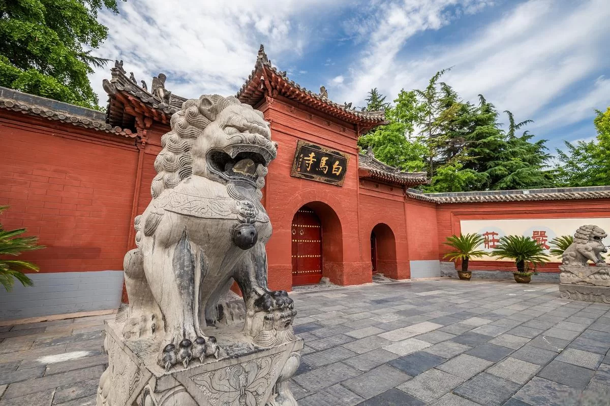 白马寺是哪个朝代建的？探秘中国佛教祖庭的悠久历史