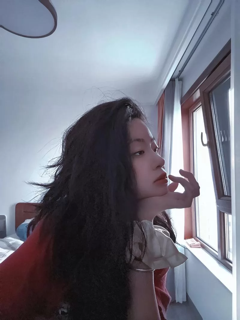 百无聊赖是我的随身伙伴：藏在包里的青春印记