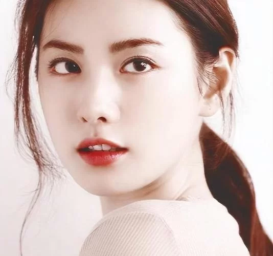 盘点世界十大美女：颜值巅峰的视觉盛宴