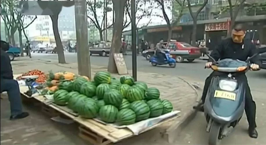 神图来袭！华强买瓜图片各种版本大放送