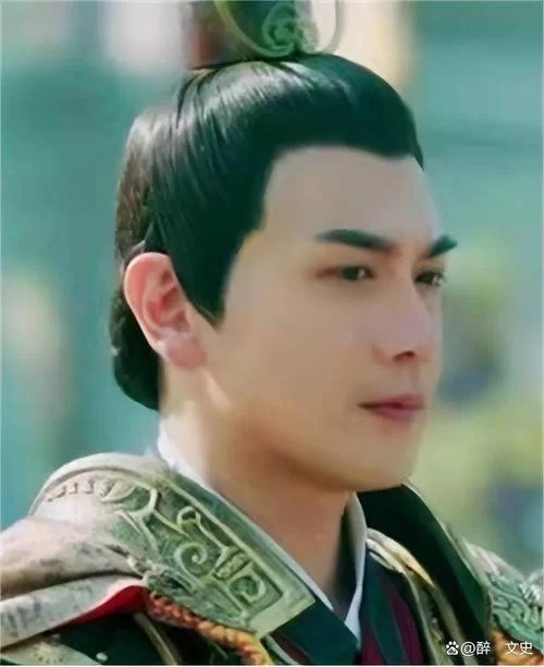 穿越成李元霸：我的大唐逍遥王生涯