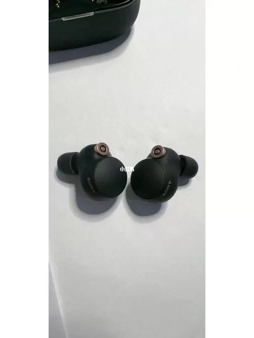 索尼WF-1000XM4降噪耳机：体验升级了什么？