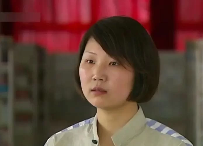 红姐是谁？揭秘这位传奇女子背后的故事